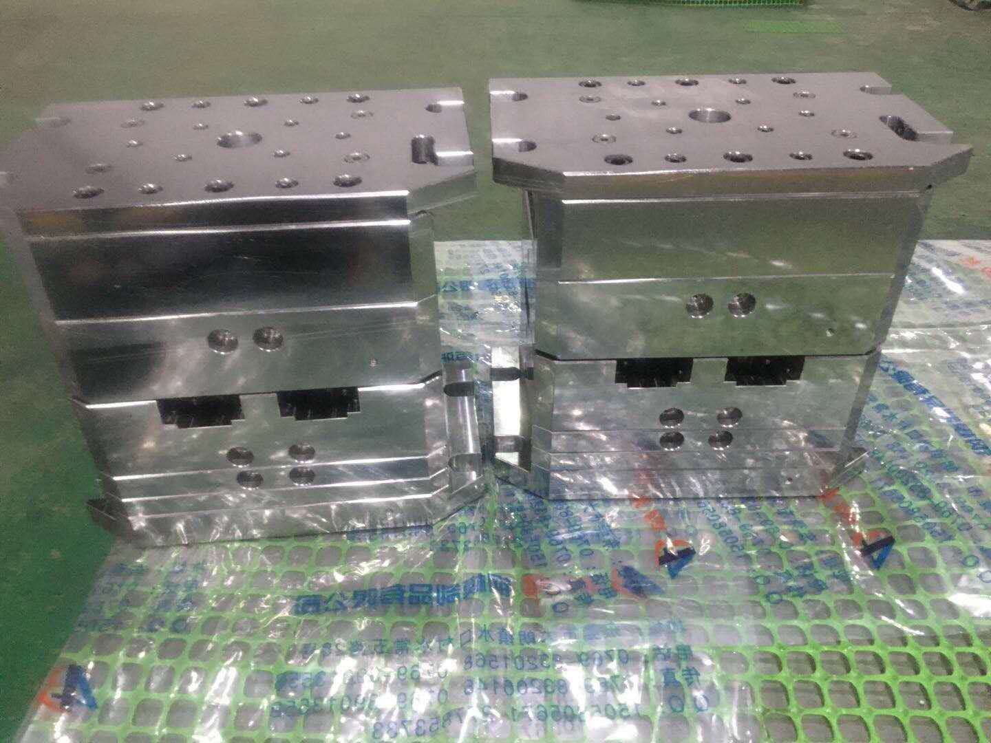 模胚模板 (4)